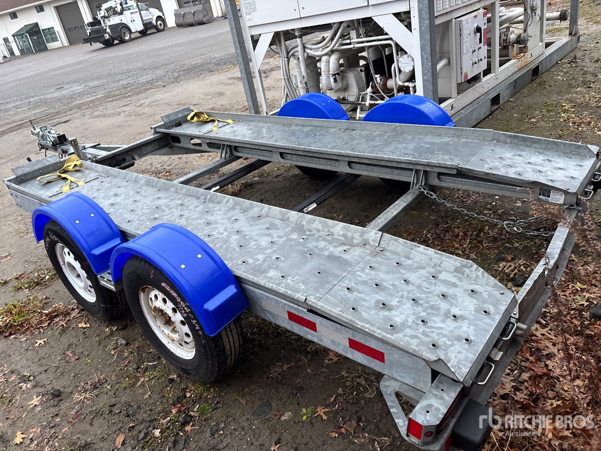 General Appearance with Bild, Ecke hinten links