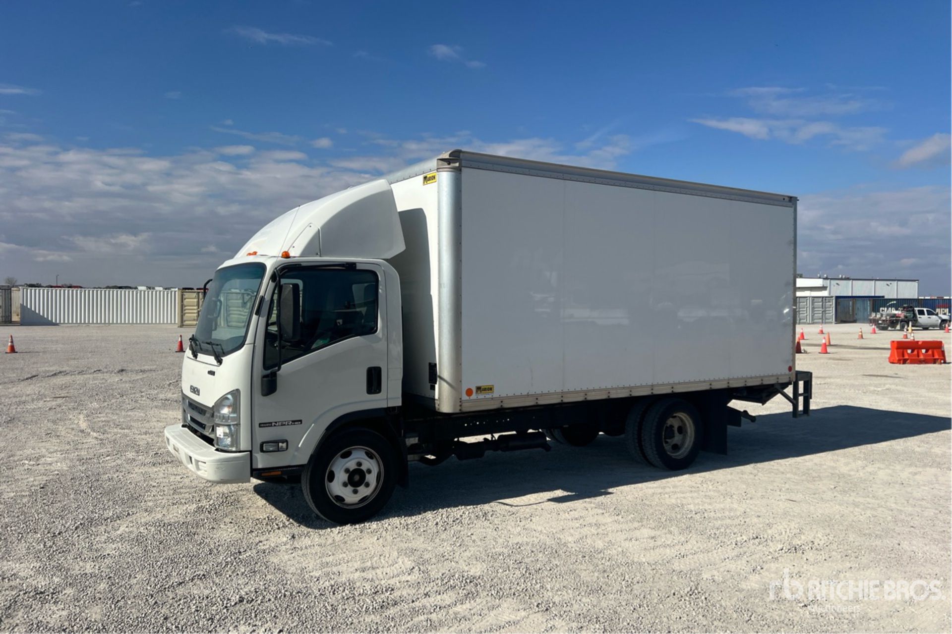 General Appearance with Image, coin avant gauche