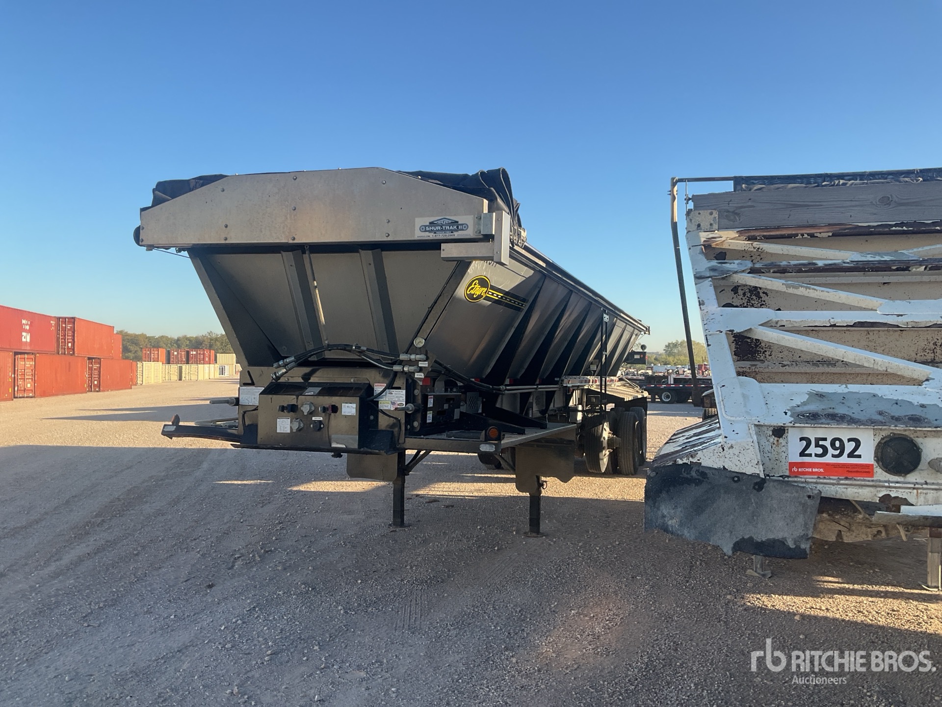 General Appearance with Featured Photo