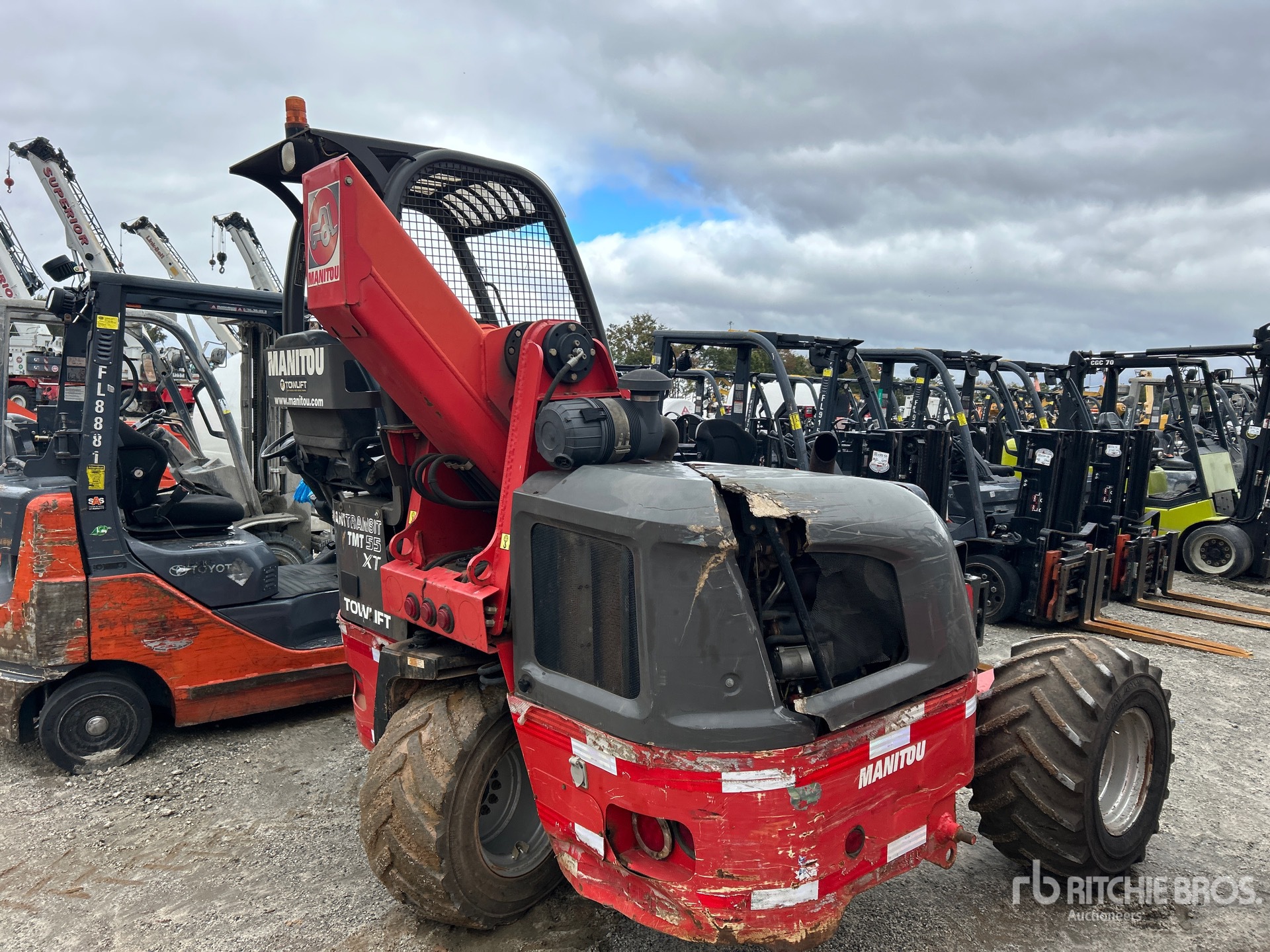 General Appearance with Picture, Right Rear Corner