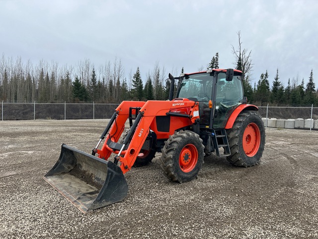 2017 Kubota M6-141 4WD Tractor