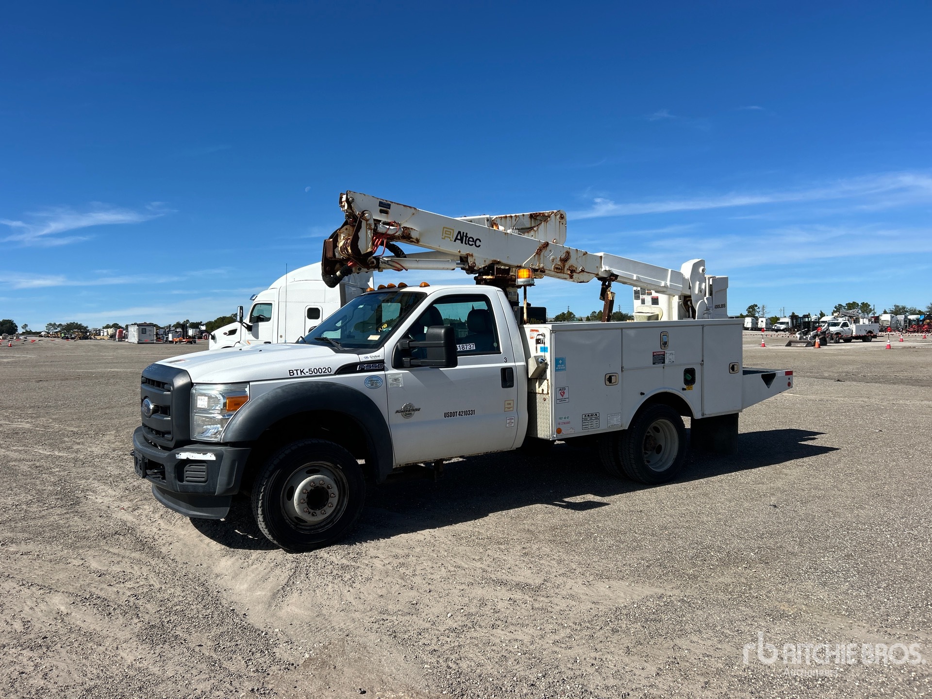 General Appearance with Image, coin avant gauche