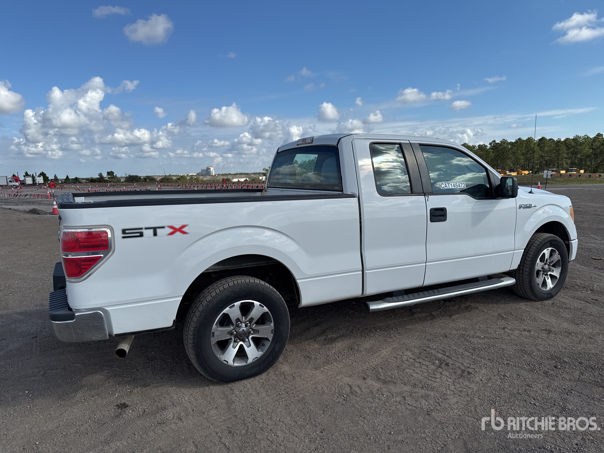 General Appearance with Imagen: esquina trasera derecha