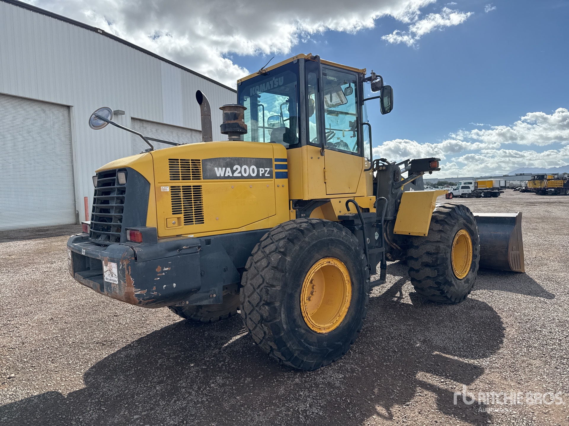 General Appearance with Image, coin arrière droit