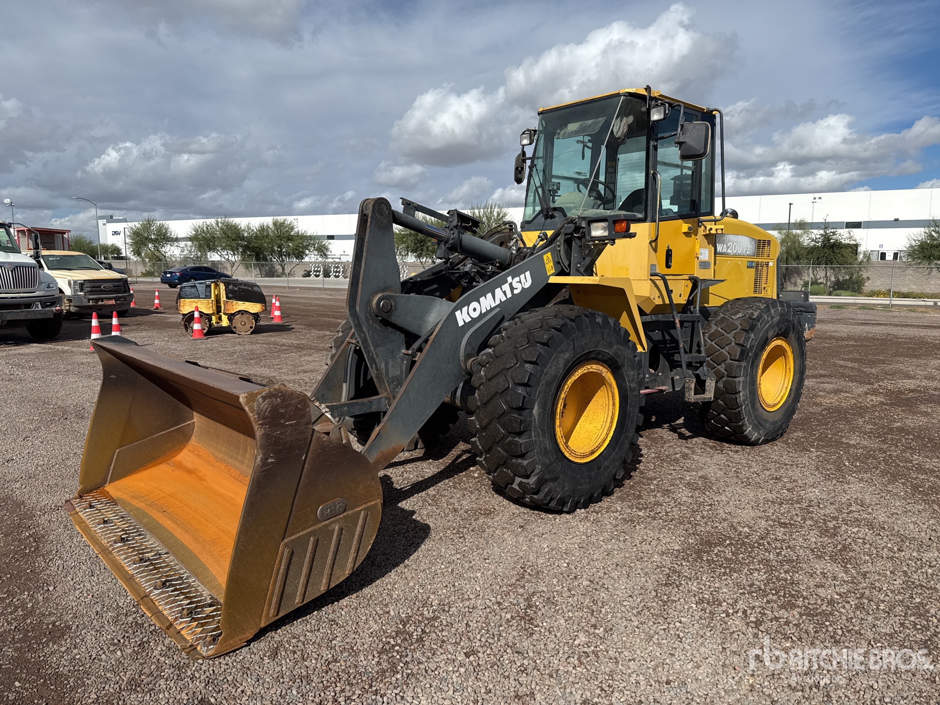 General Appearance with Image, coin avant gauche