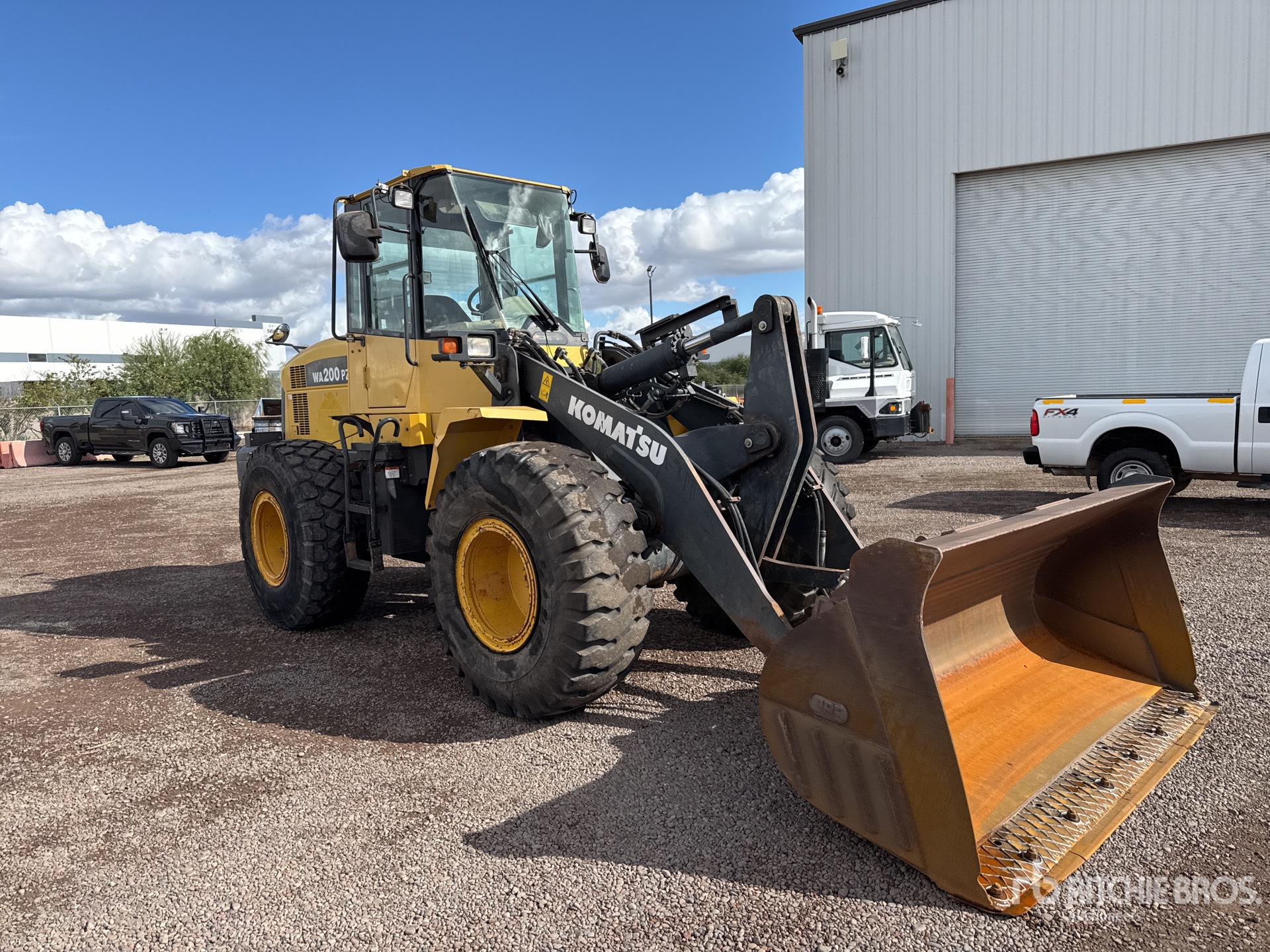 General Appearance with Image, coin avant droit