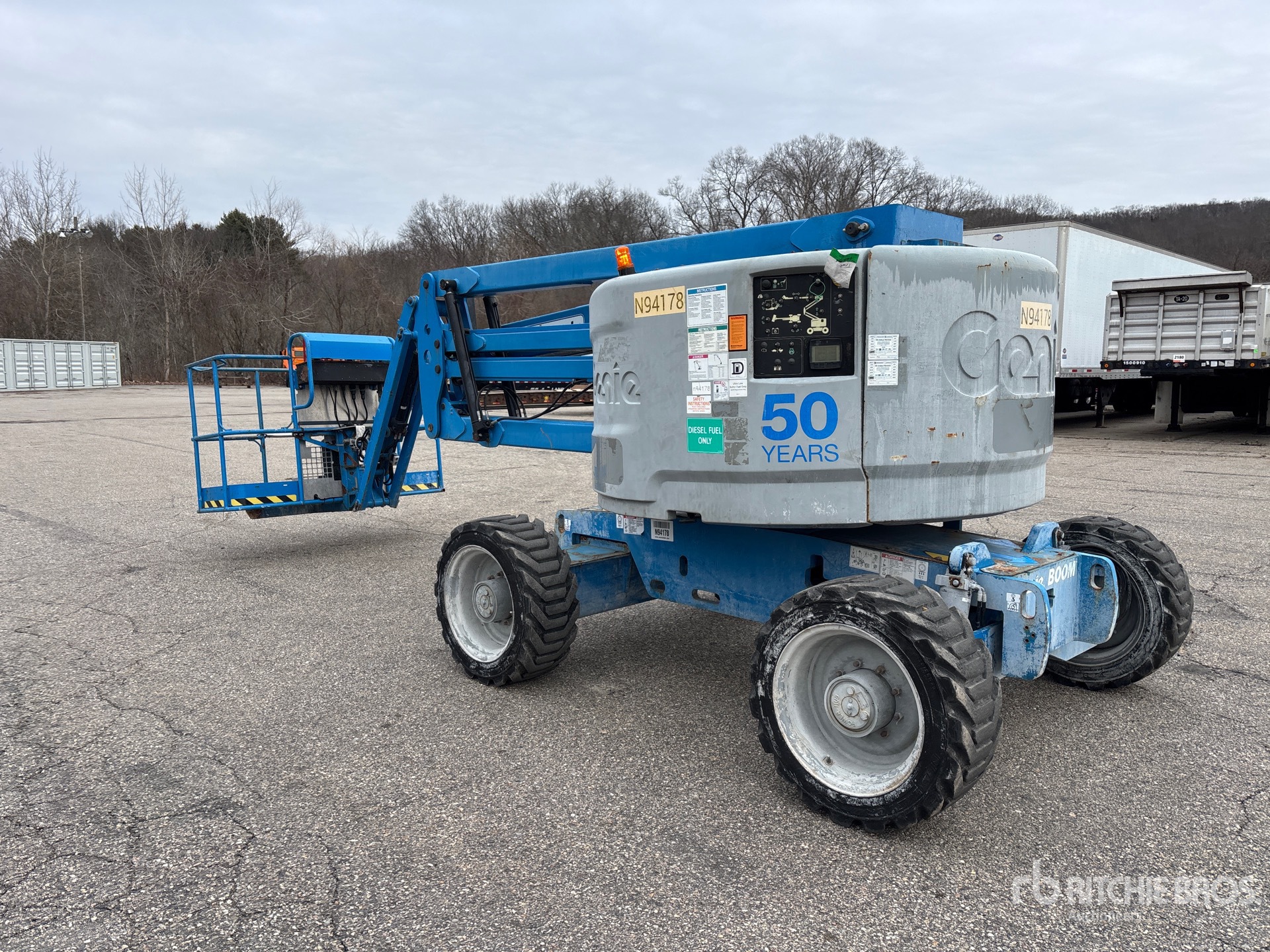 General Appearance with Picture, Left Rear Corner