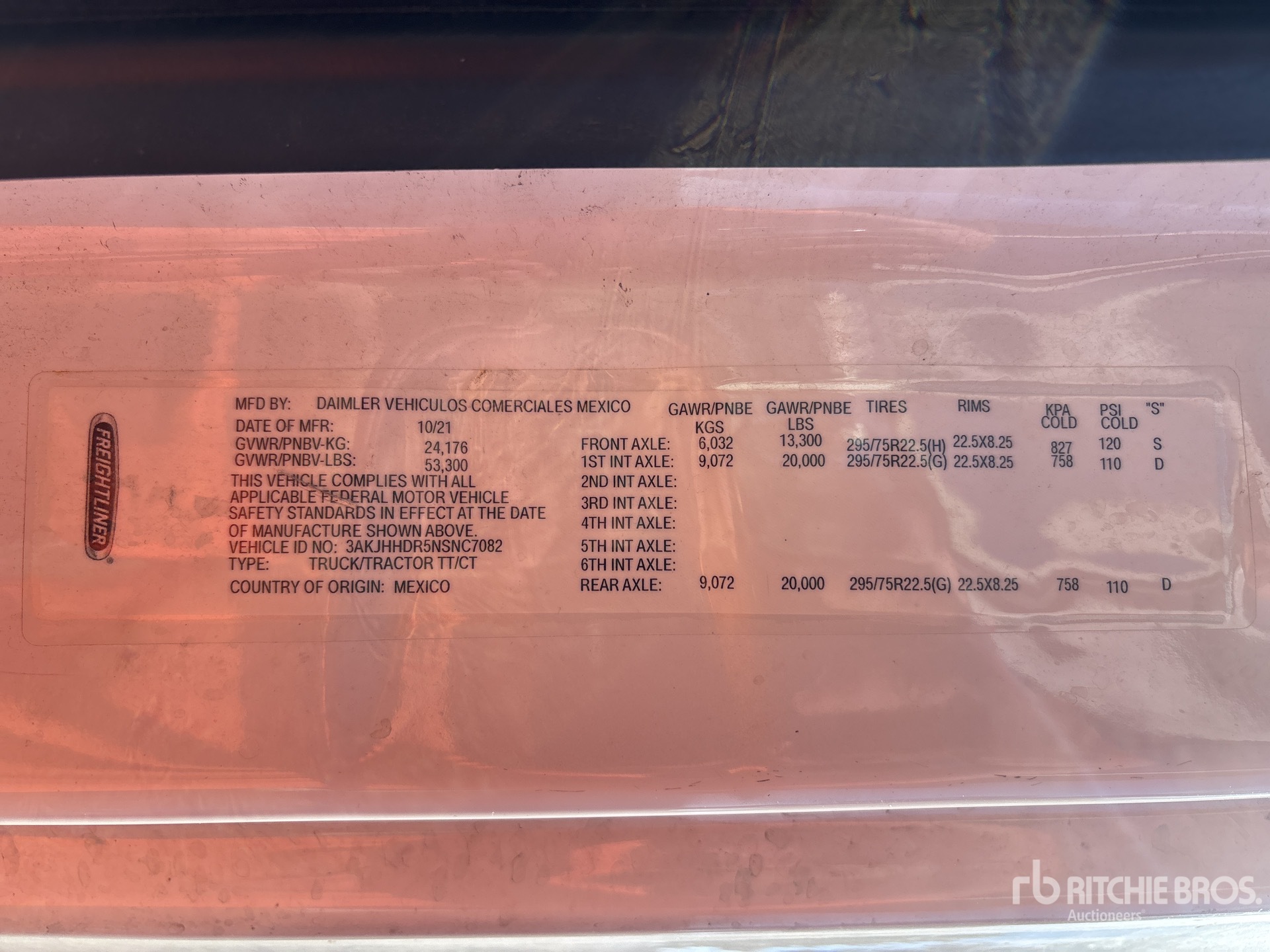 General Appearance with Numero seriale/numero d’identificazione del veicolo (VIN)