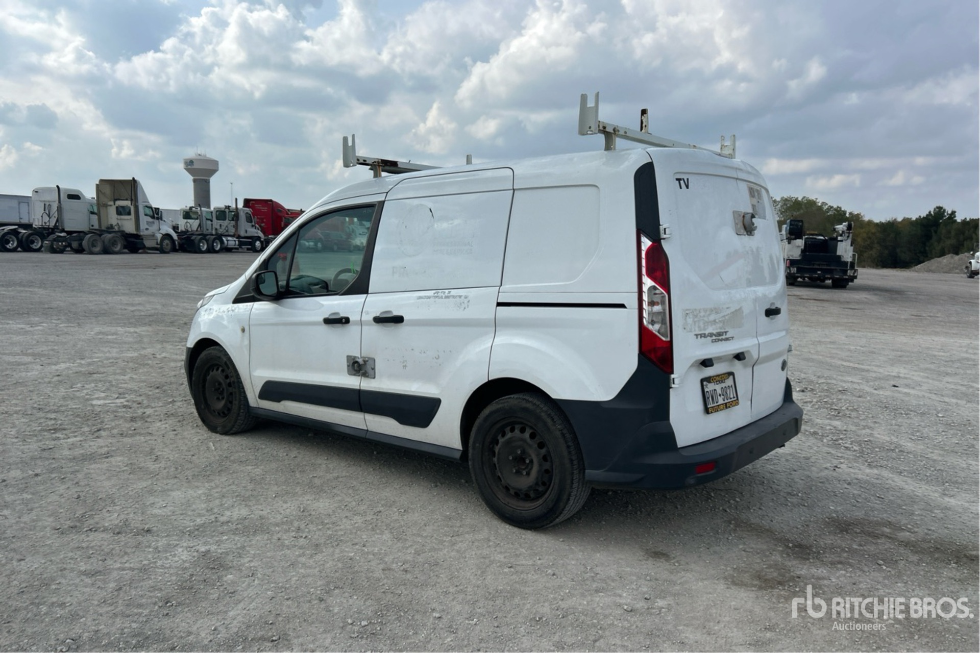 General Appearance with Picture, Left Rear Corner