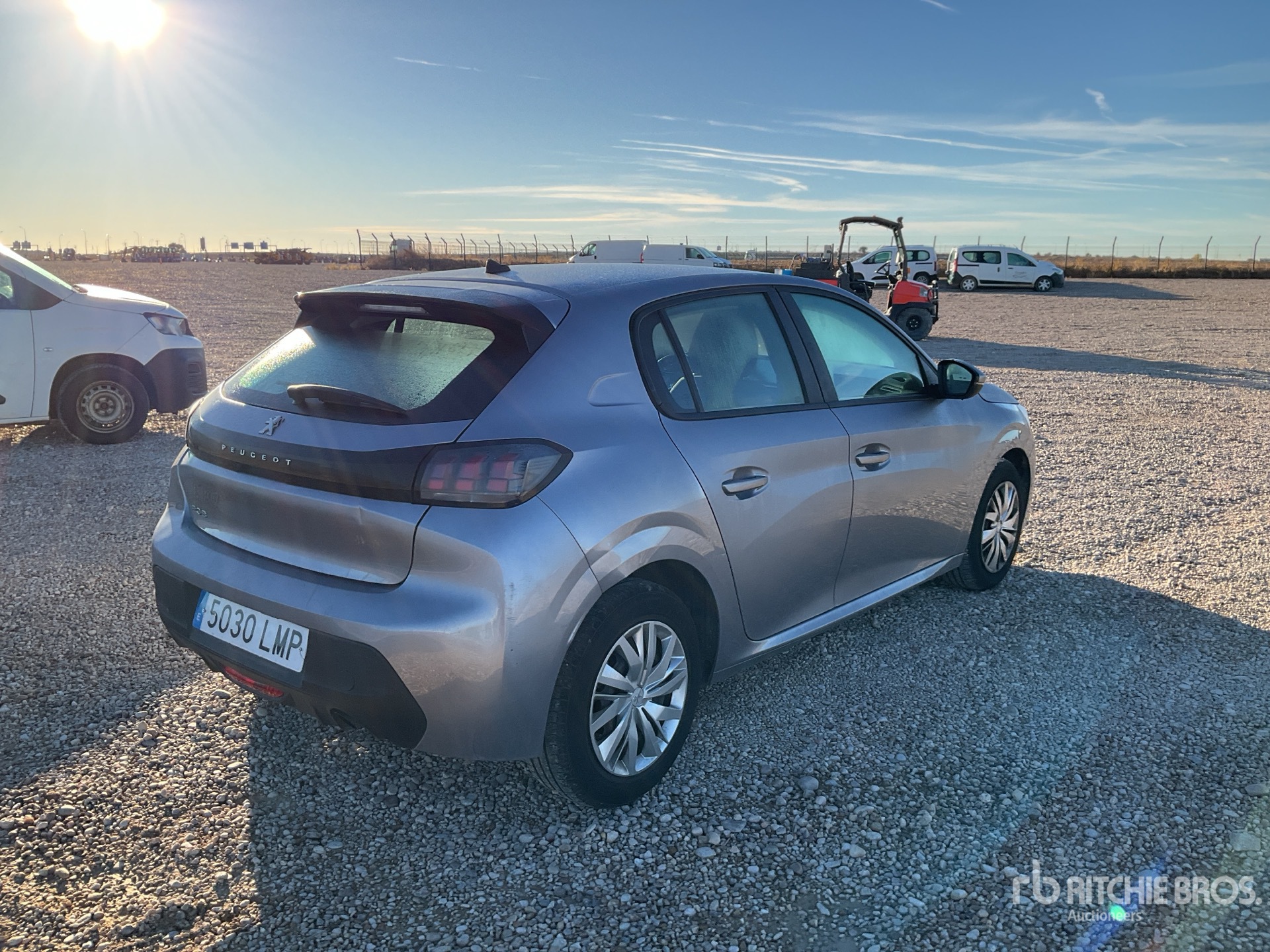 General Appearance with Picture, Right Rear Corner