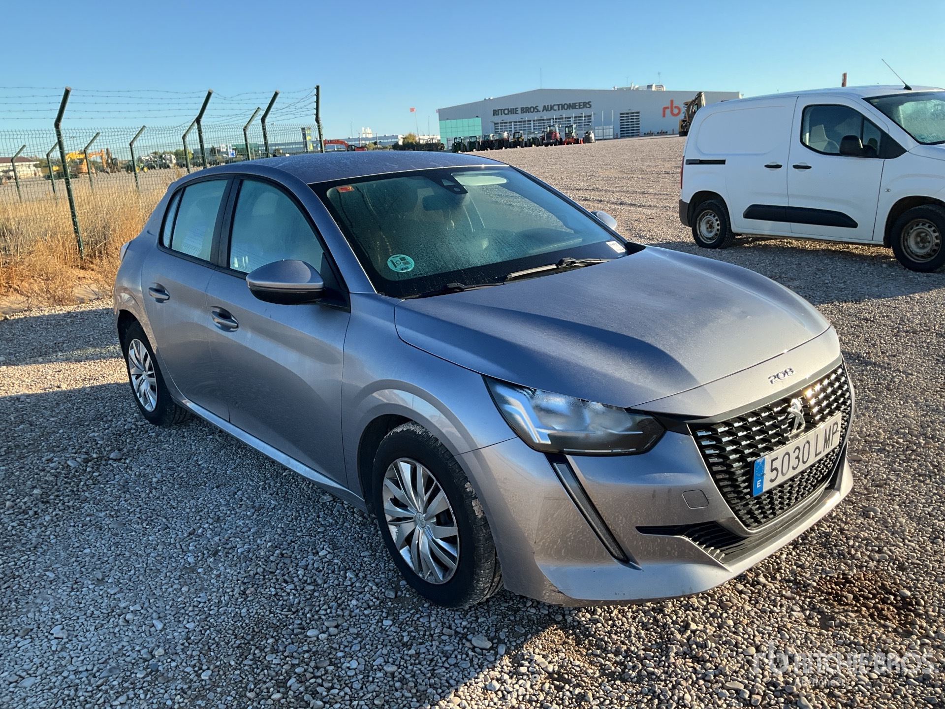 General Appearance with Picture, Right Front Corner