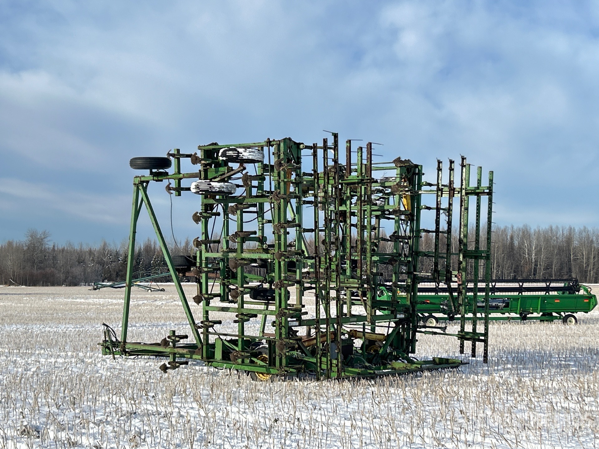 General Appearance with Foto, angolo posteriore sinistro