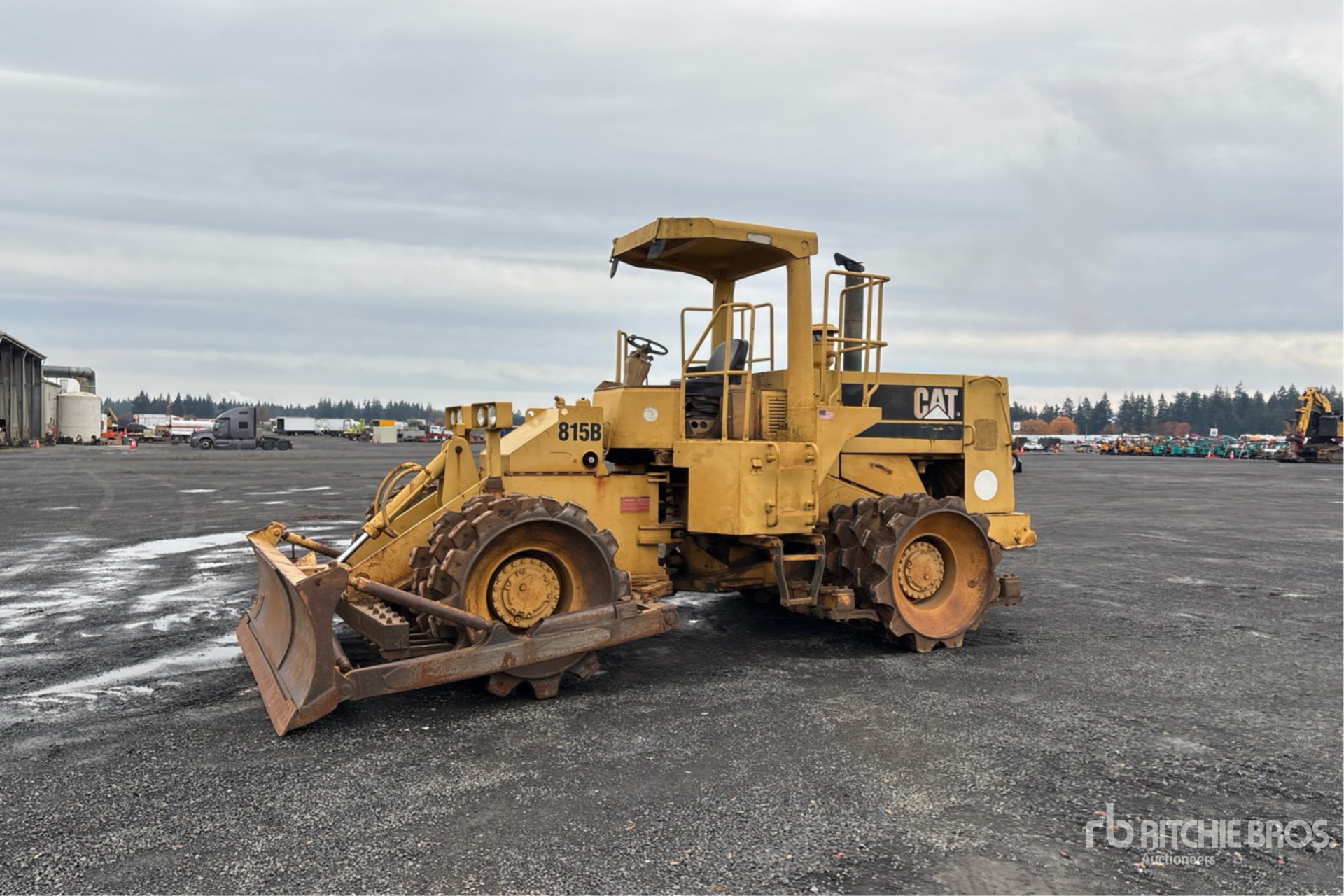 General Appearance with Imagen: esquina delantera izquierda