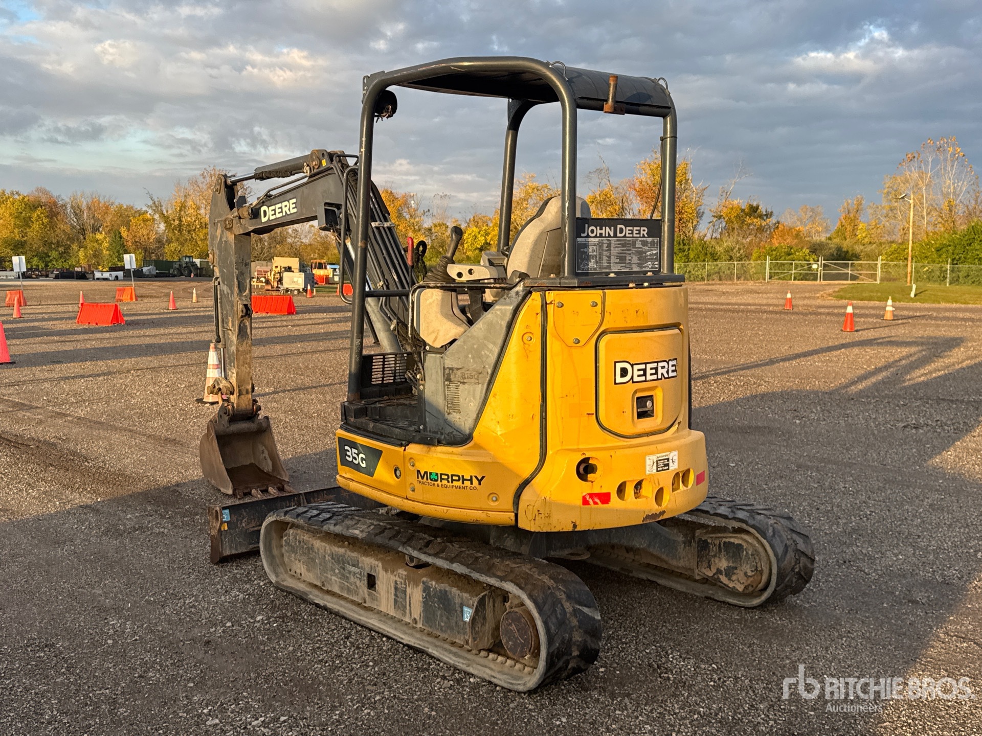 General Appearance with Picture, Left Rear Corner