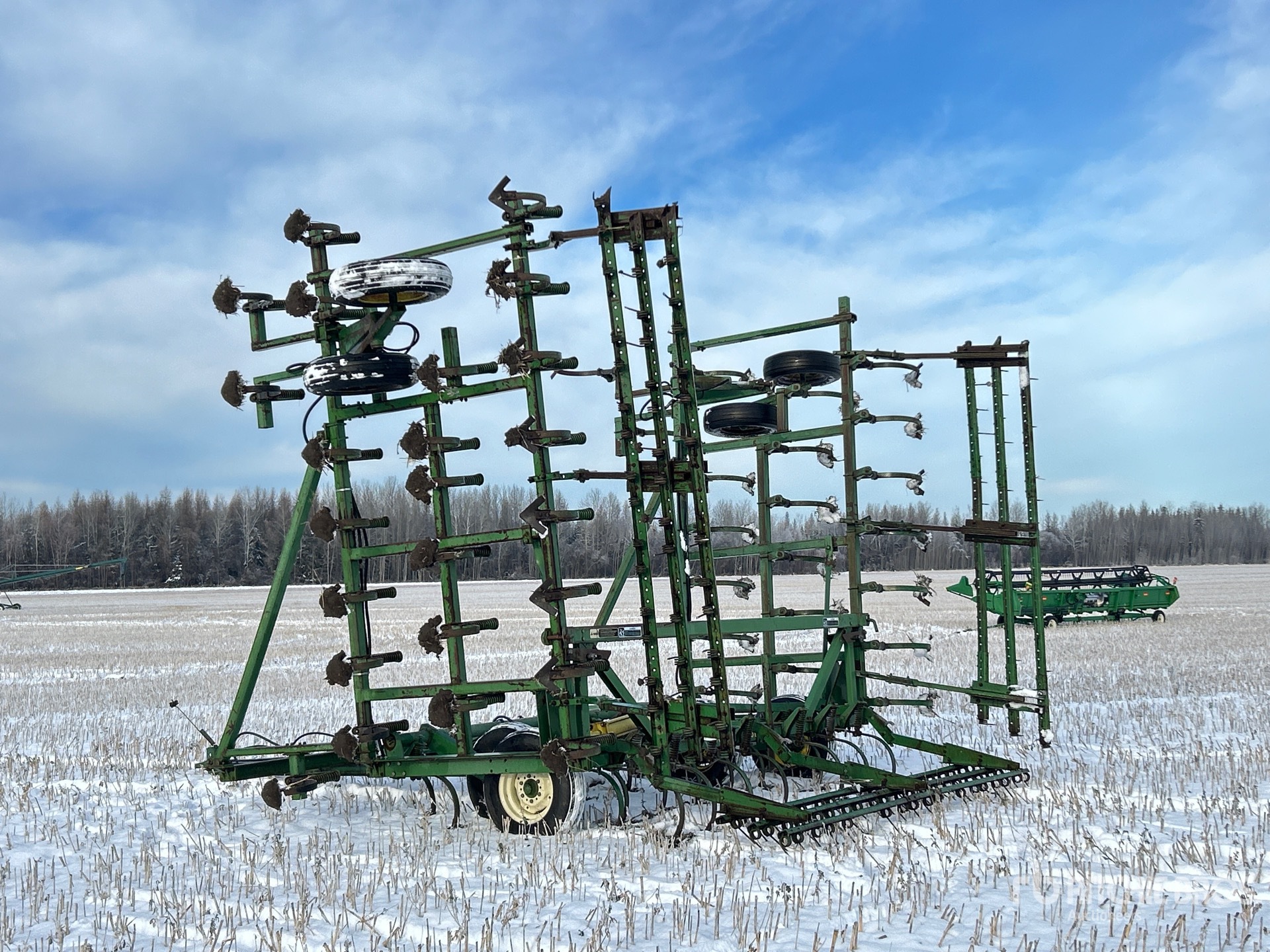 General Appearance with Foto, angolo posteriore sinistro