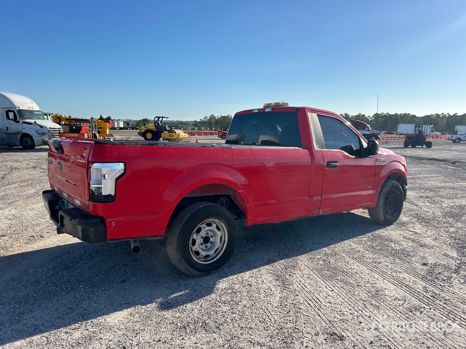 General Appearance with Imagen: esquina trasera derecha