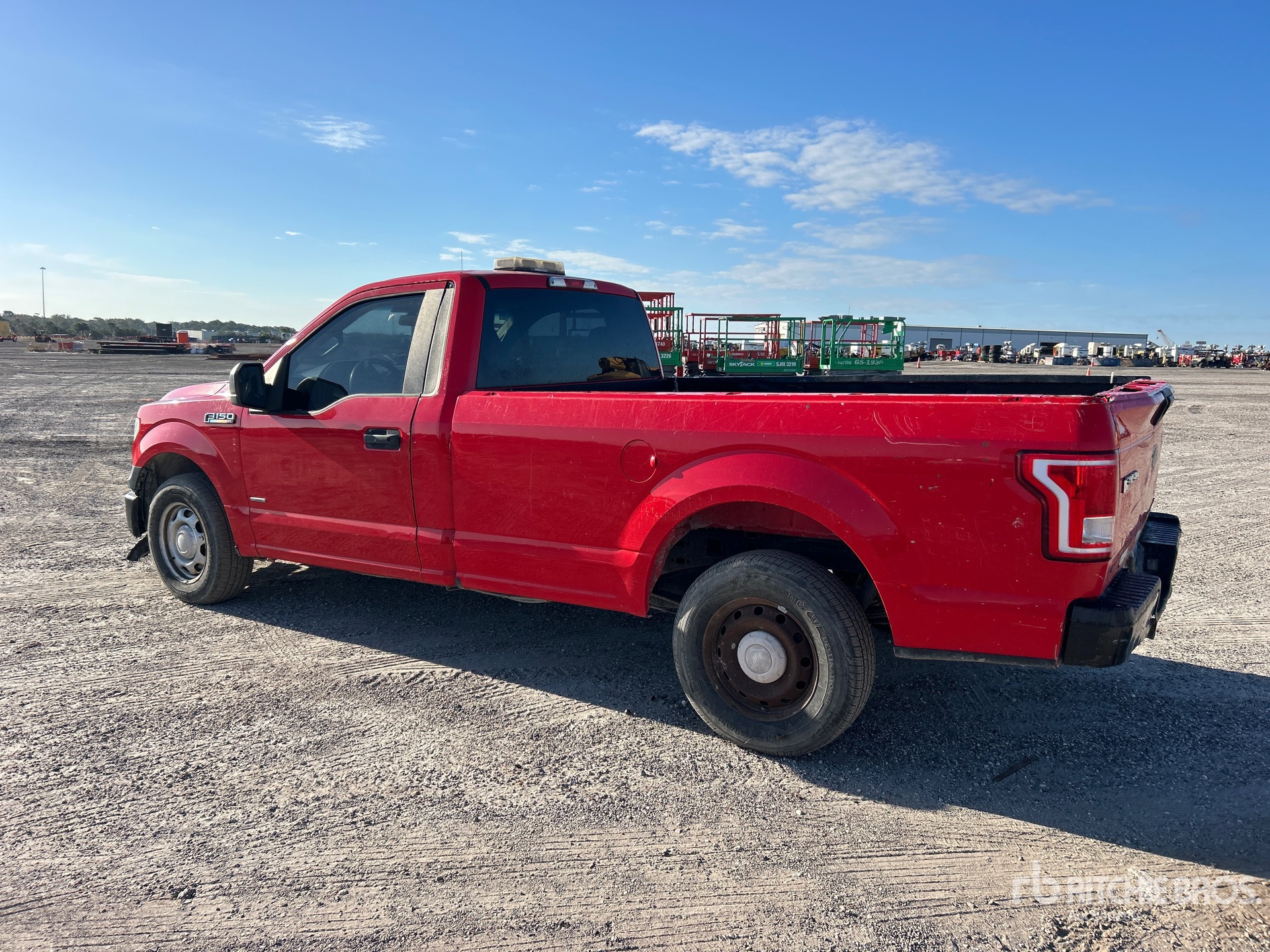 General Appearance with Imagen: esquina trasera izquierda