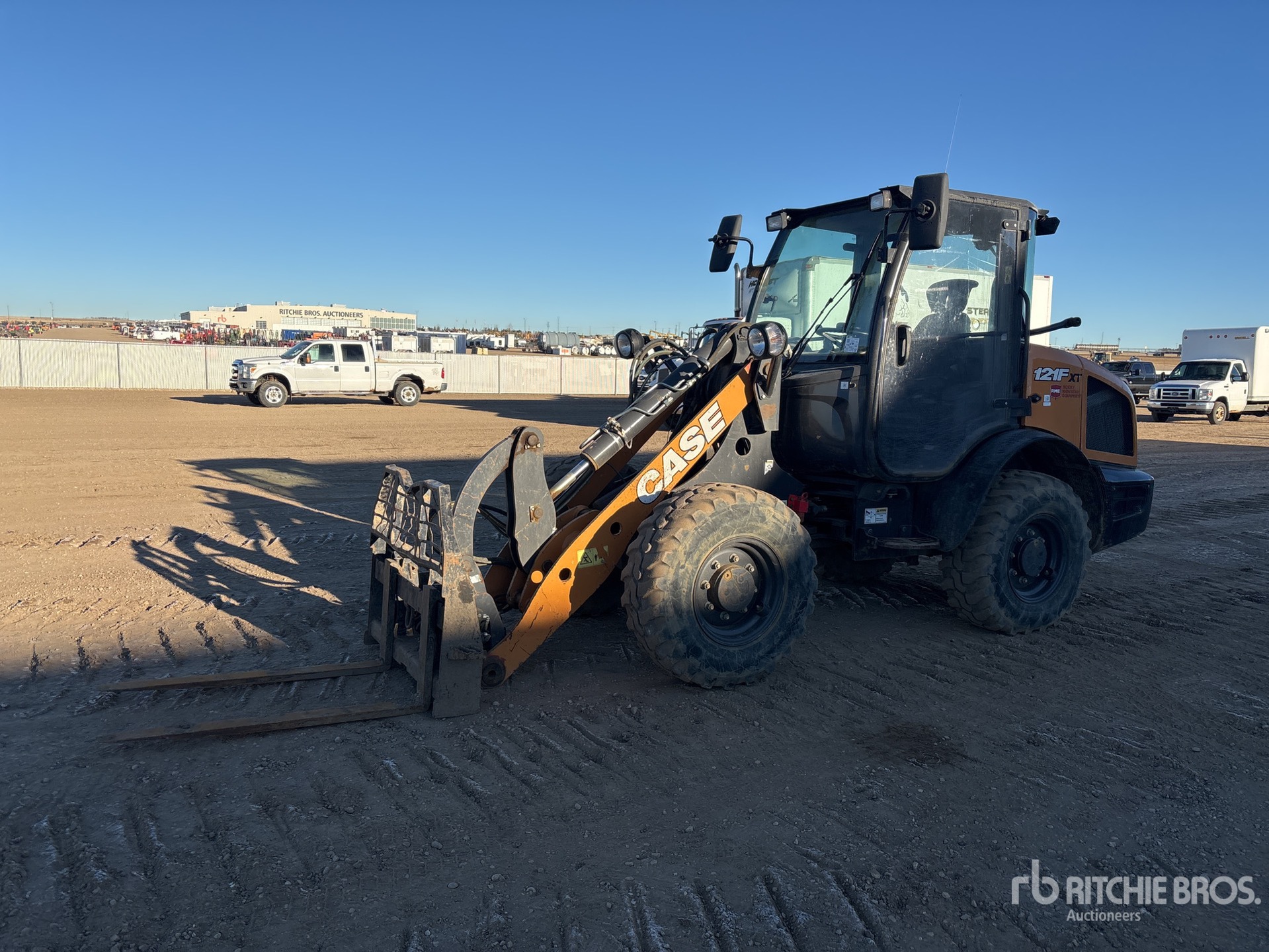 General Appearance with Picture, Left Front Corner