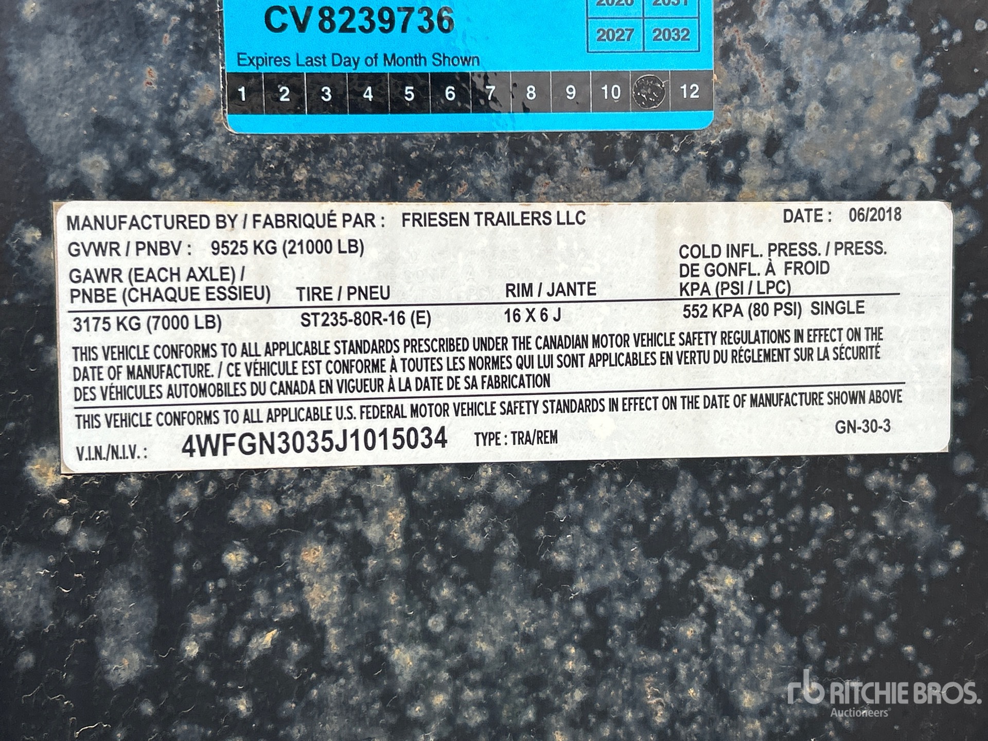 General Appearance with Numéro de série/Numéro d'identification du véhicule automobile