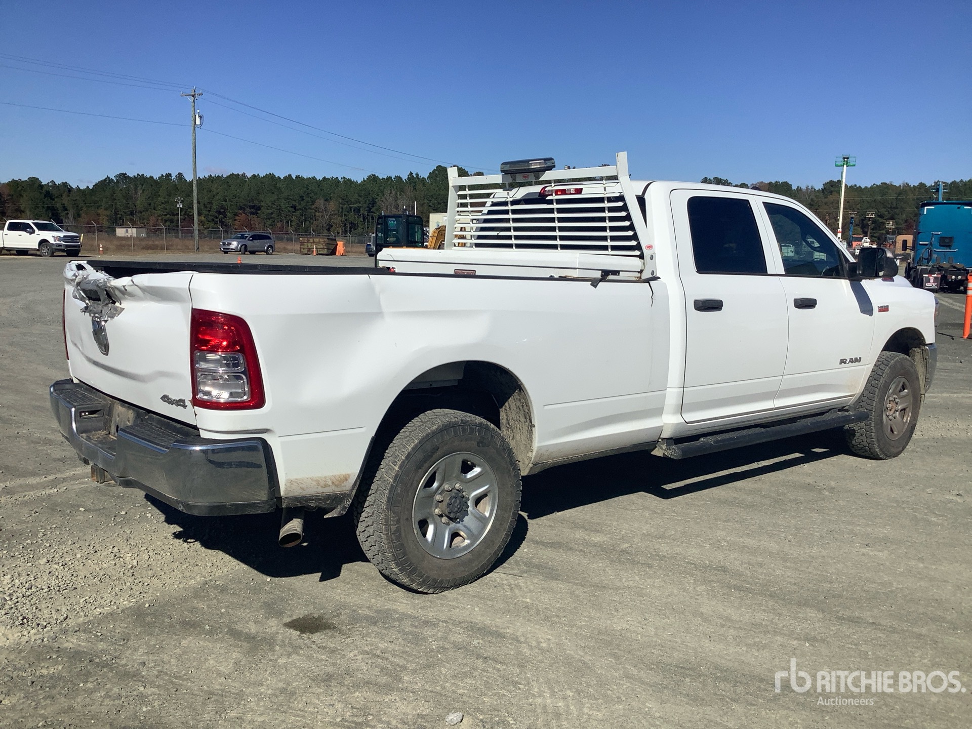 General Appearance with Picture, Right Rear Corner