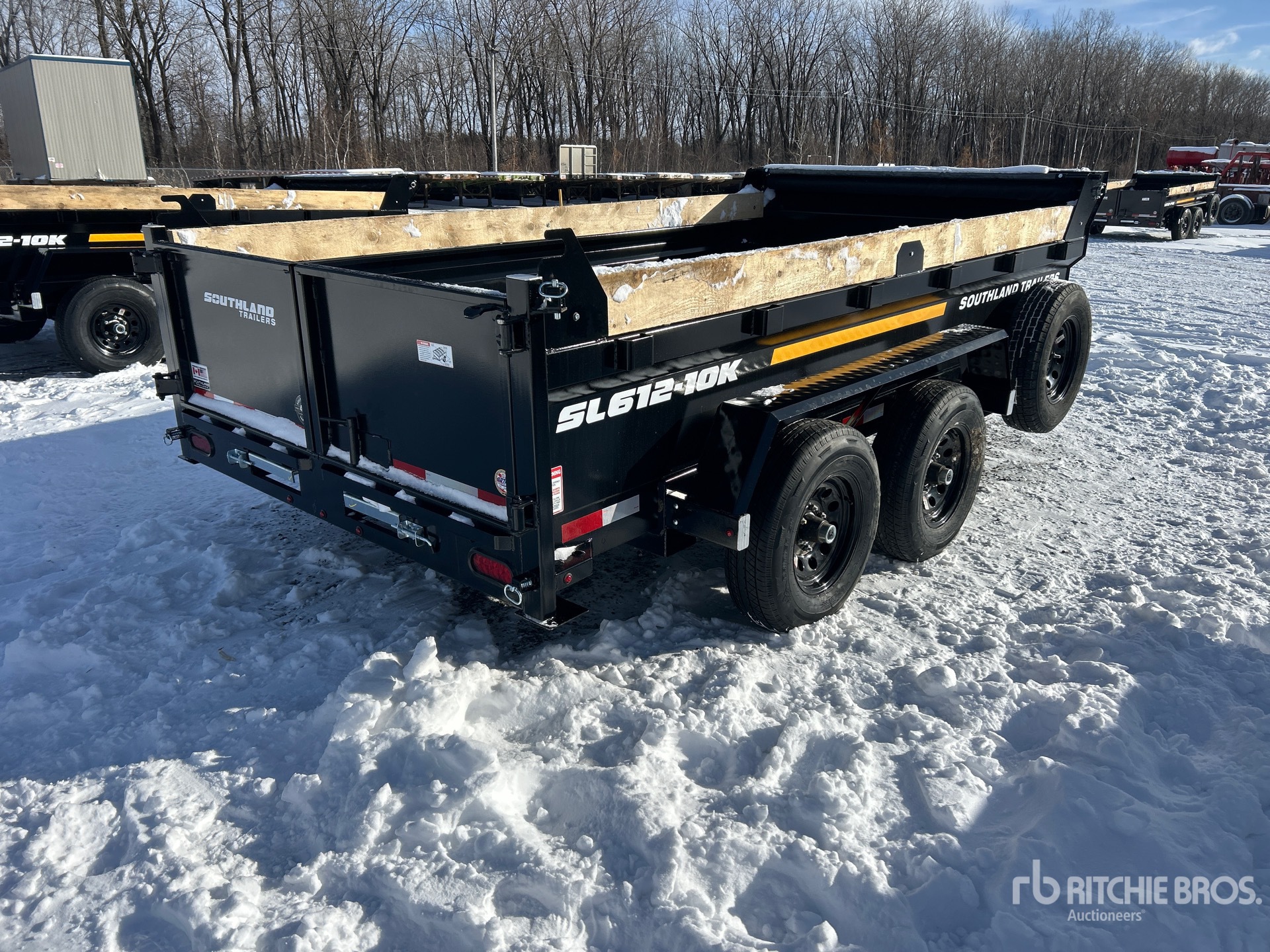 General Appearance with Bild, Ecke hinten rechts