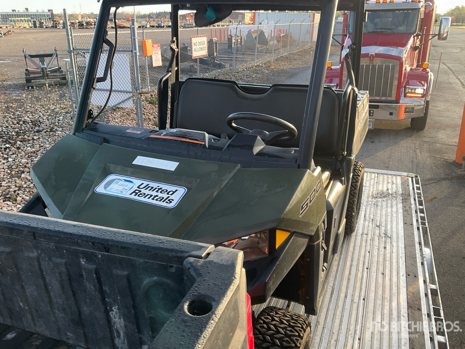 General Appearance with Featured Photo