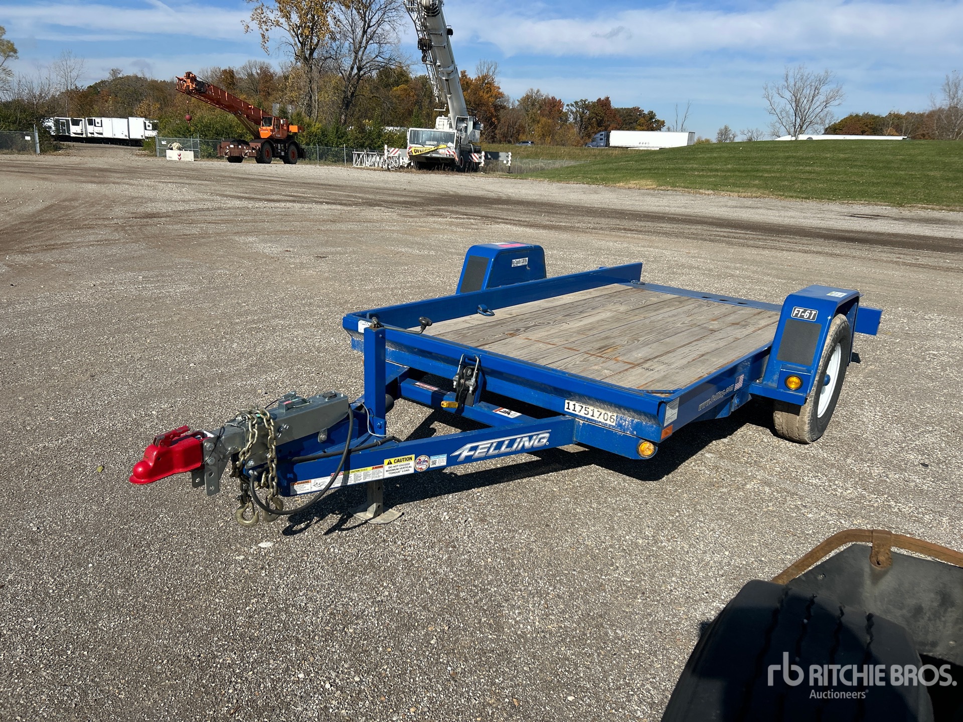 Aspect général with Image, coin avant gauche