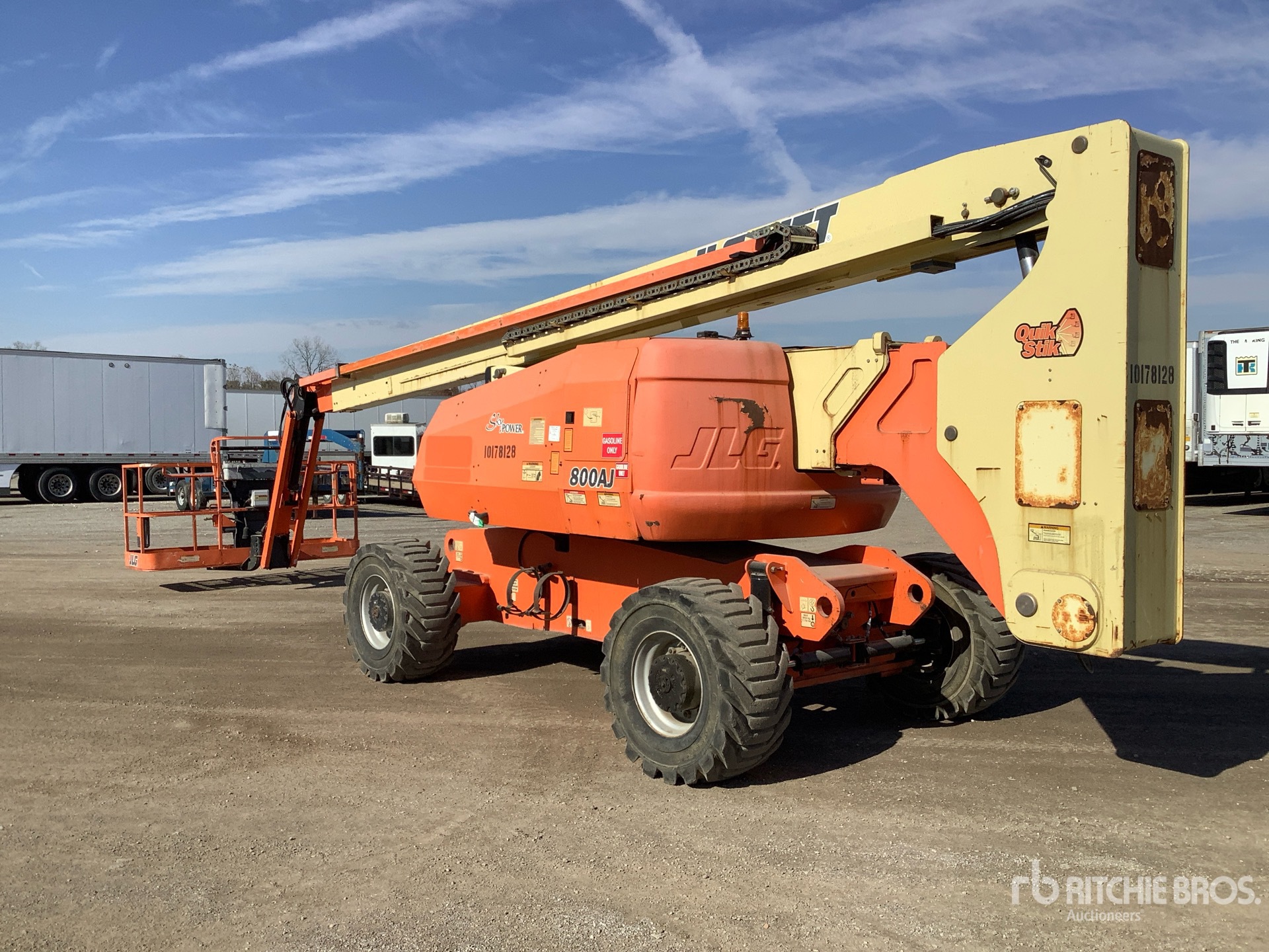 General Appearance with Imagen: esquina trasera derecha