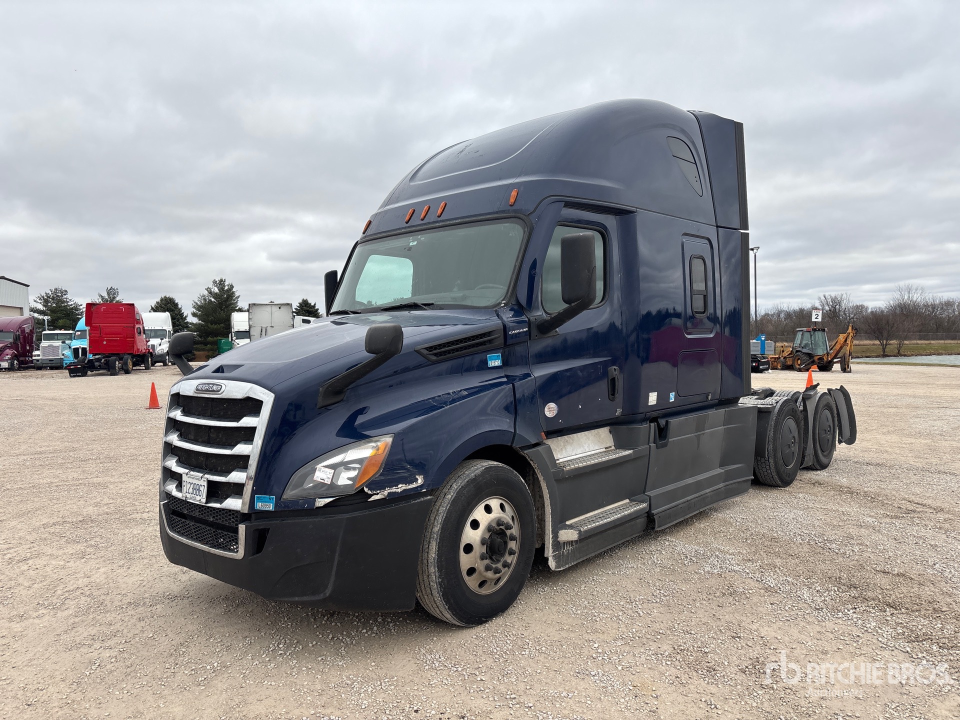 General Appearance with Picture, Left Front Corner