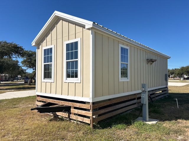 Vaughan Driftwood 35 ft x 13 ft Portable T/A Tiny Home