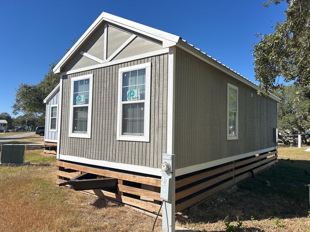 Vaughan Driftwood 35 ft x 13 ft Portable T/A Tiny Home