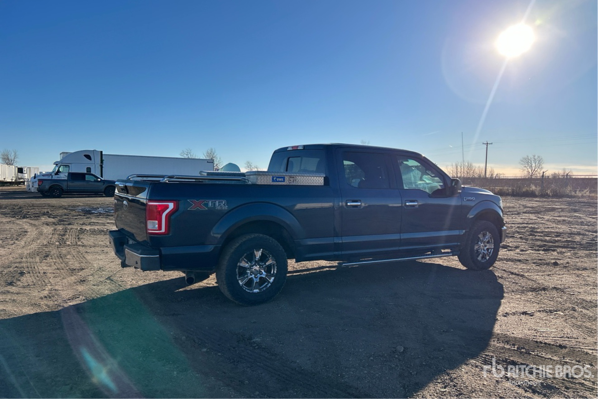 General Appearance with Picture, Right Rear Corner