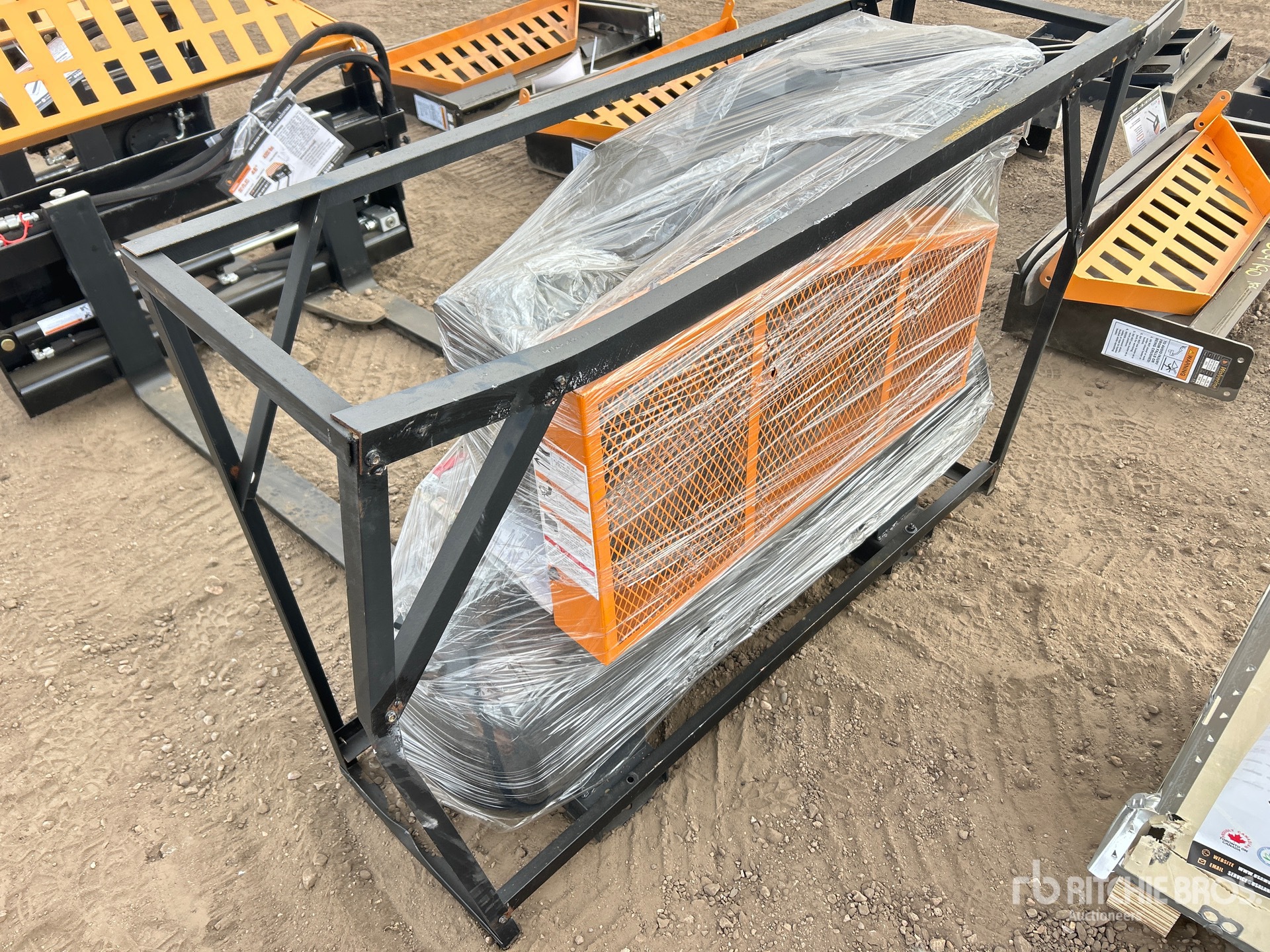 General Appearance with Foto, angolo posteriore sinistro