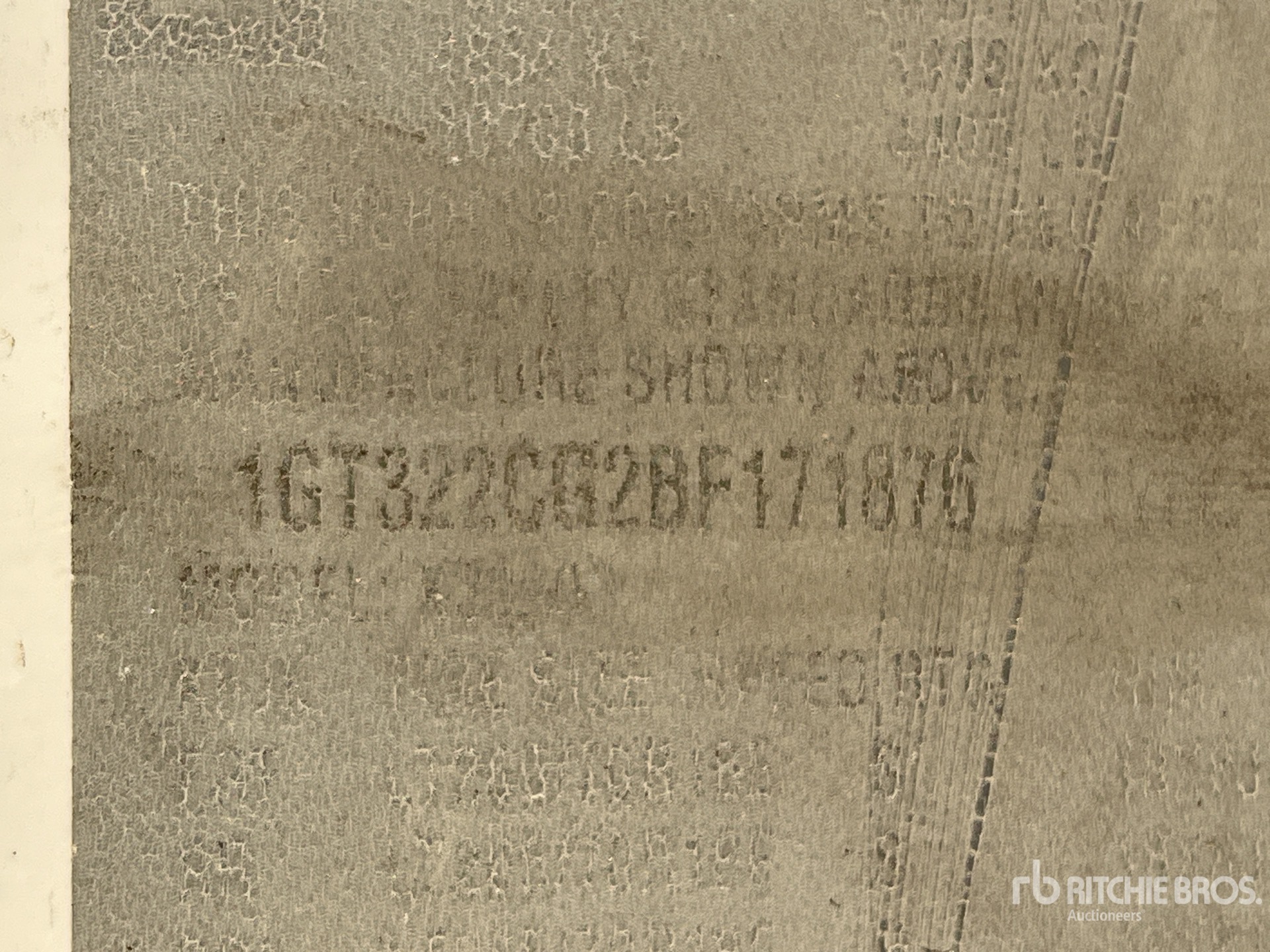 General Appearance with Numéro de série/Numéro d'identification du véhicule automobile