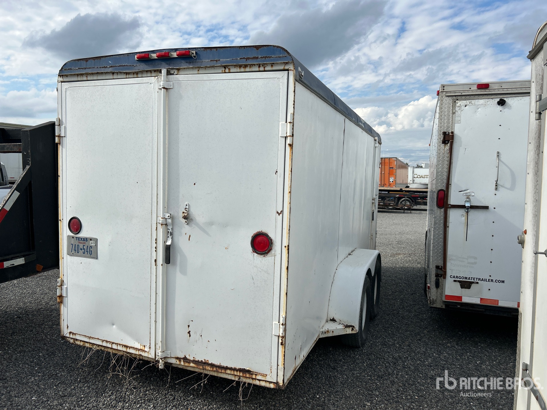 General Appearance with Bild, Ecke hinten rechts