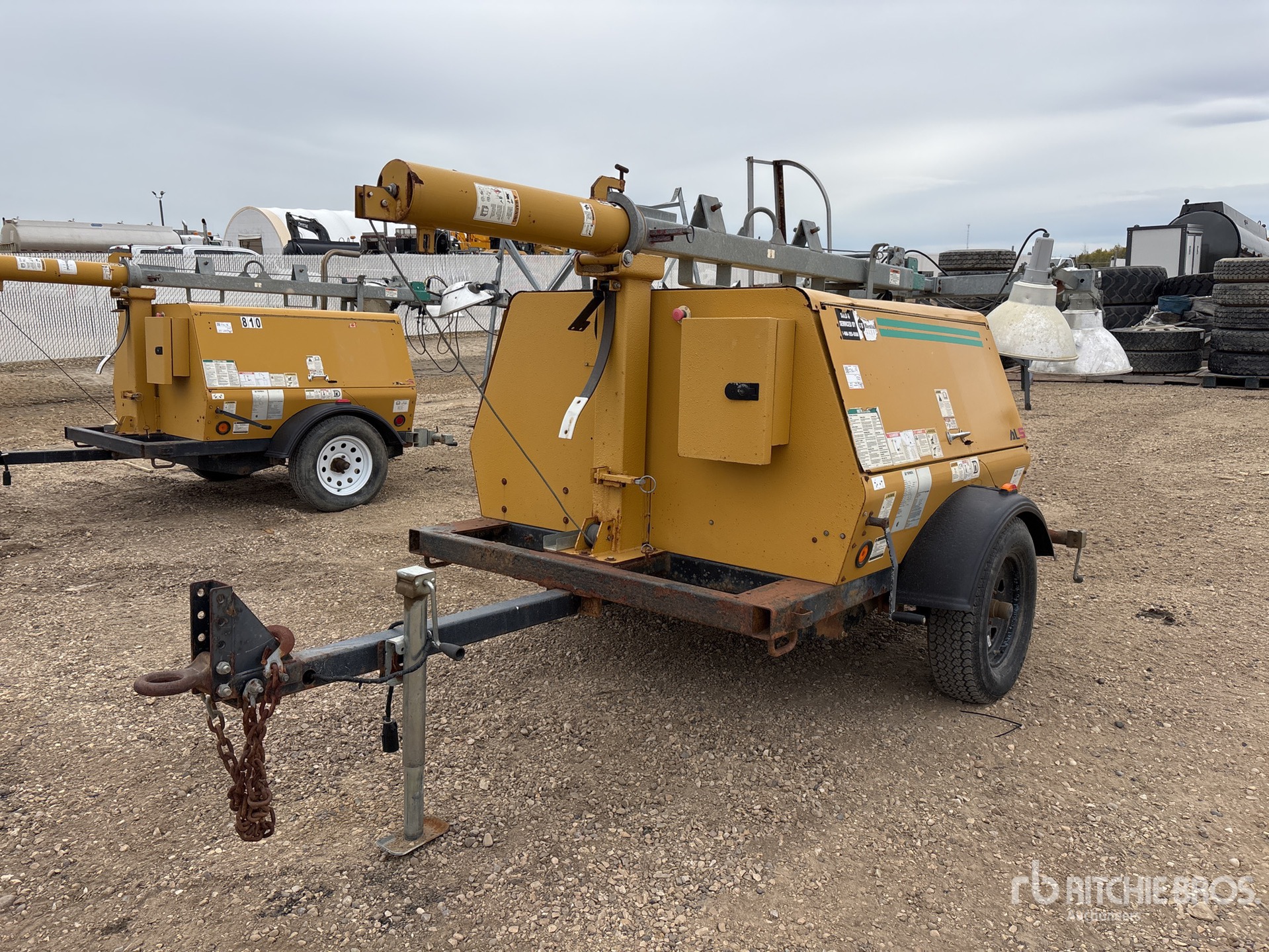 Aspect général with Image, coin avant gauche