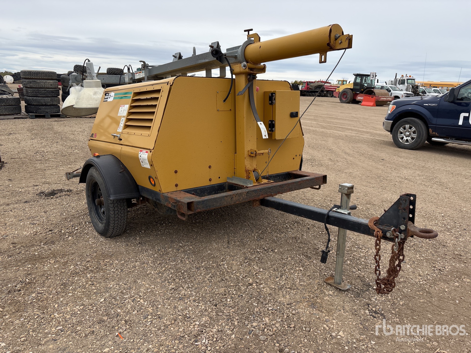 Aspect général with Image, coin avant droit