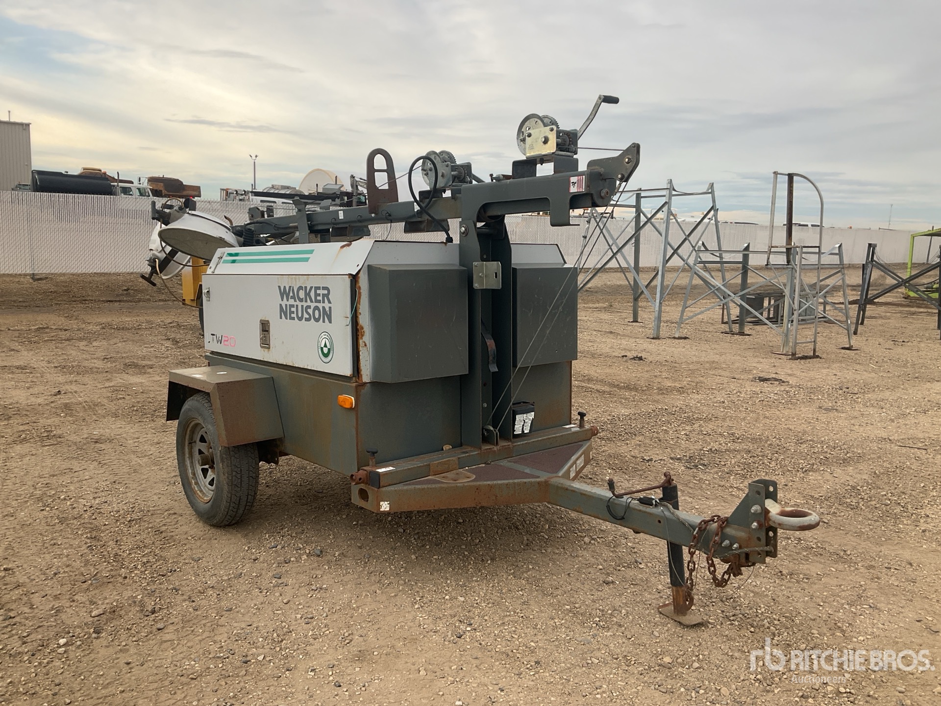 General Appearance with Picture, Right Front Corner