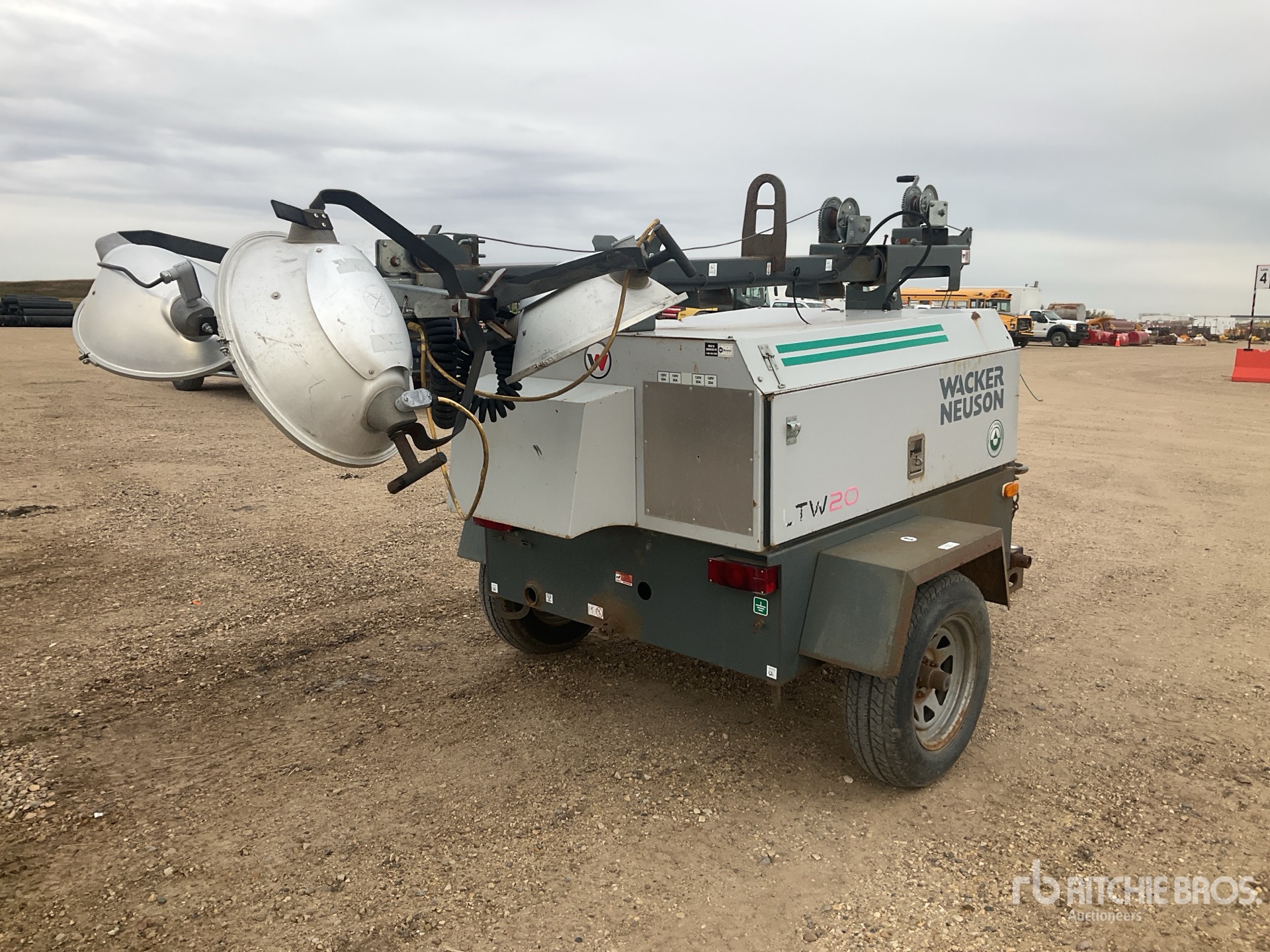 General Appearance with Picture, Right Rear Corner