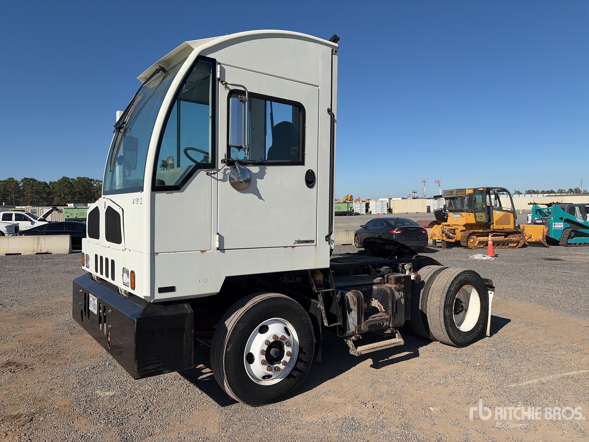 General Appearance with Picture, Left Front Corner