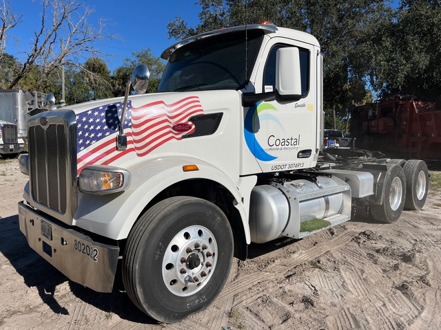 2022 Peterbilt 567 6x4 T/A Day Cab Truck Tractor