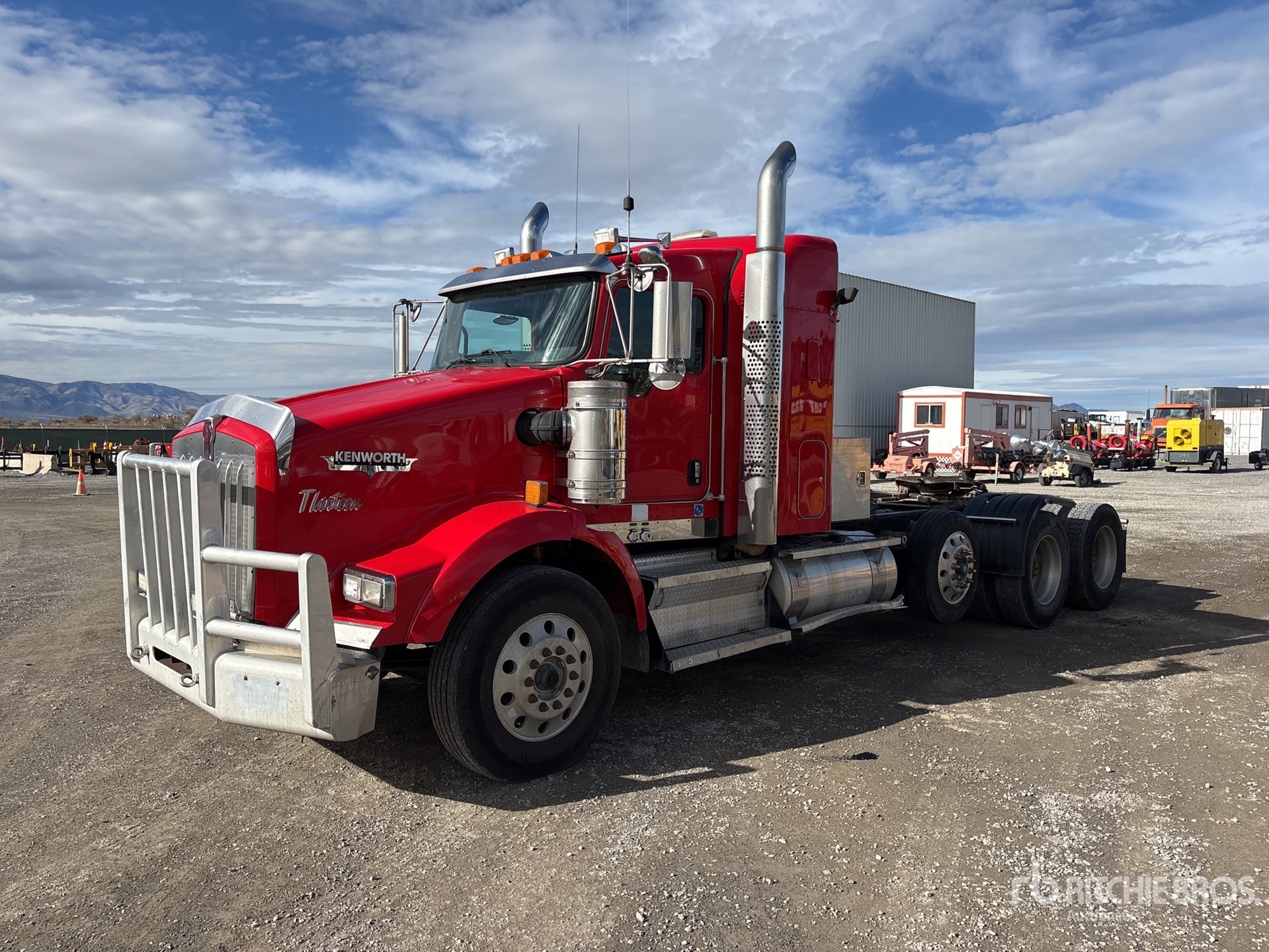 General Appearance with Picture, Left Front Corner