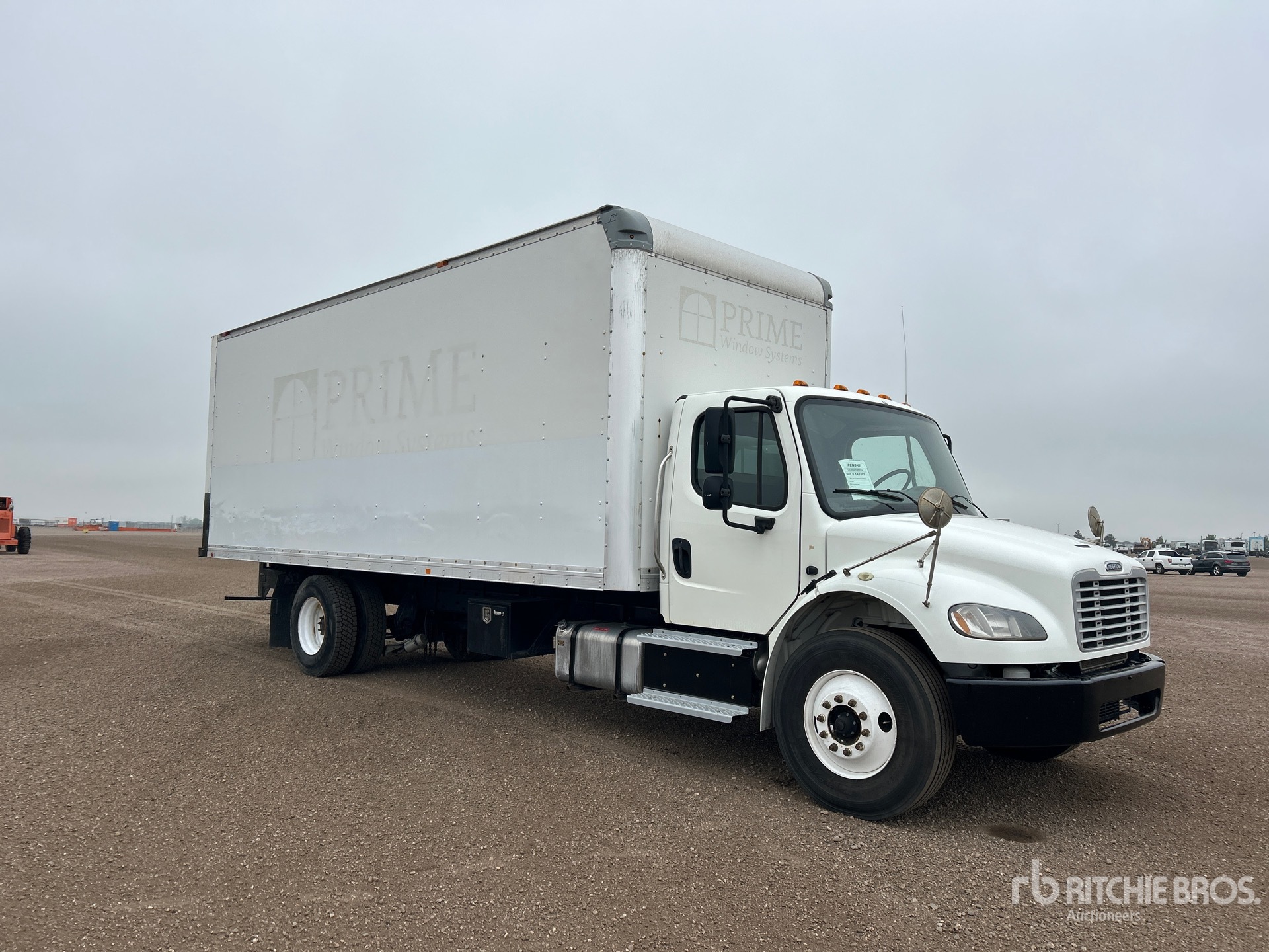 Aspect général with Image, coin avant droit