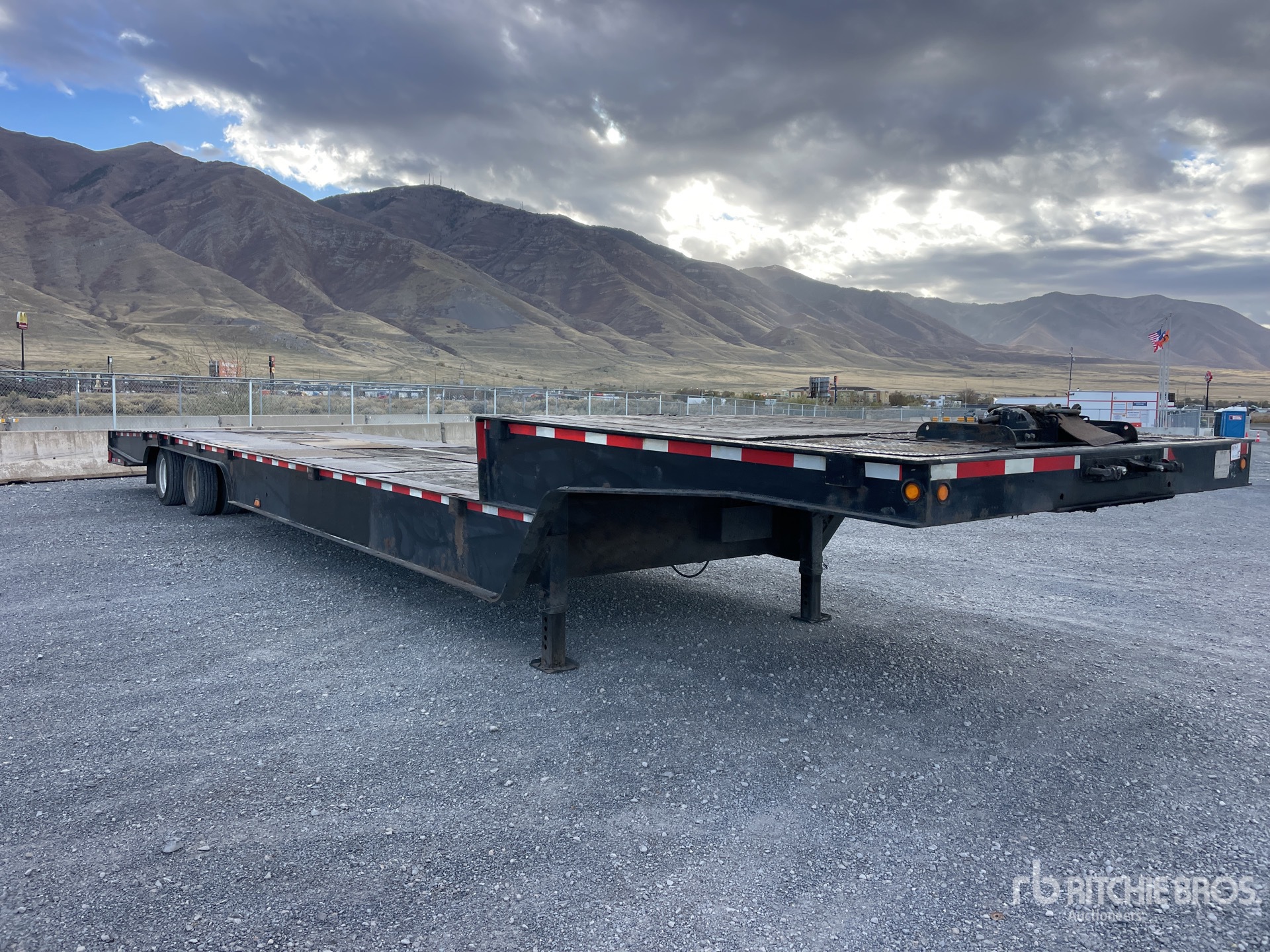 General Appearance with Image, coin avant droit