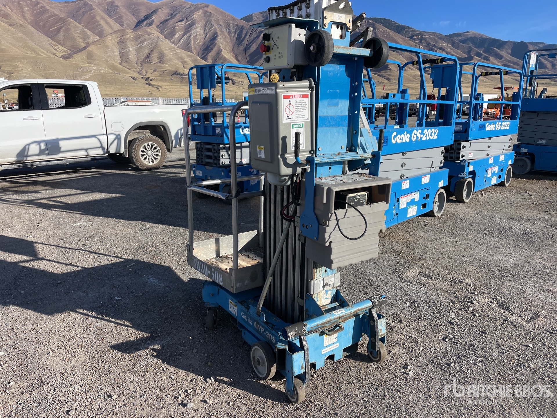 General Appearance with Imagen: esquina trasera izquierda