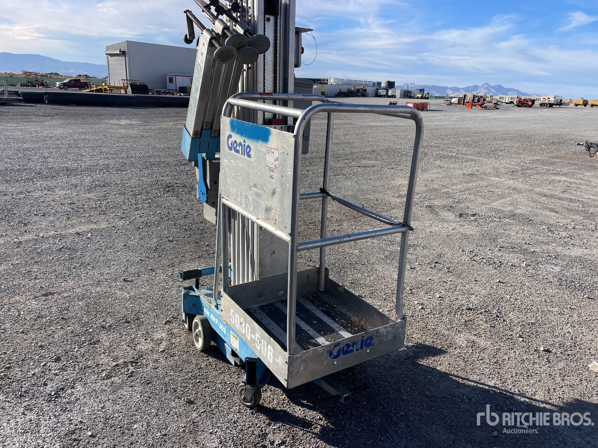 General Appearance with Imagen: esquina delantera derecha