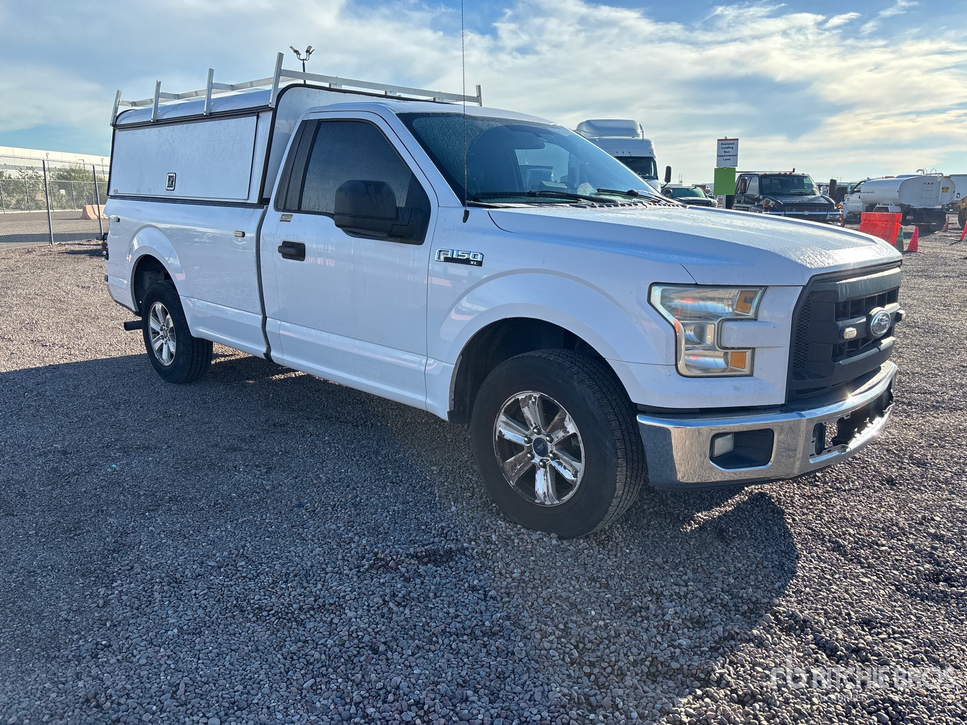 General Appearance with Picture, Right Front Corner