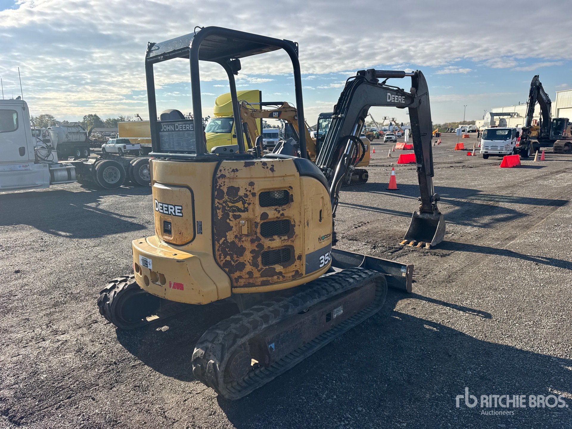 General Appearance with Picture, Right Rear Corner