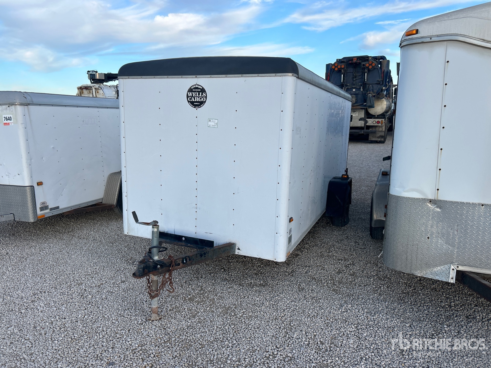 General Appearance with Featured Photo