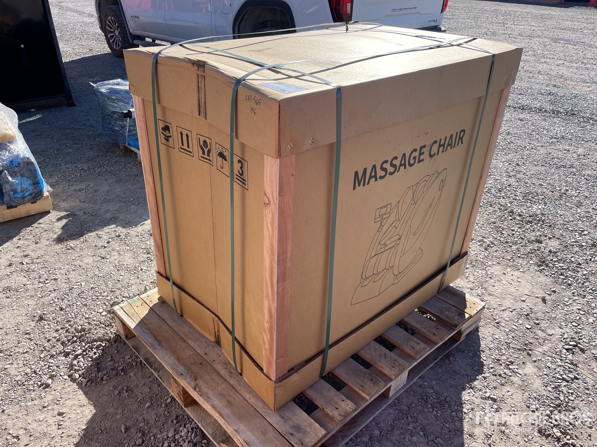 Aspect général with Image, coin avant droit